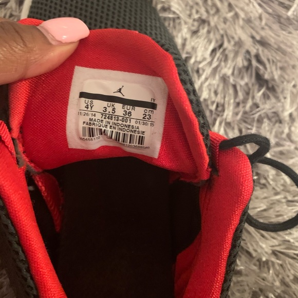 Air Jordan Future Sneakers - Picture 6 of 7